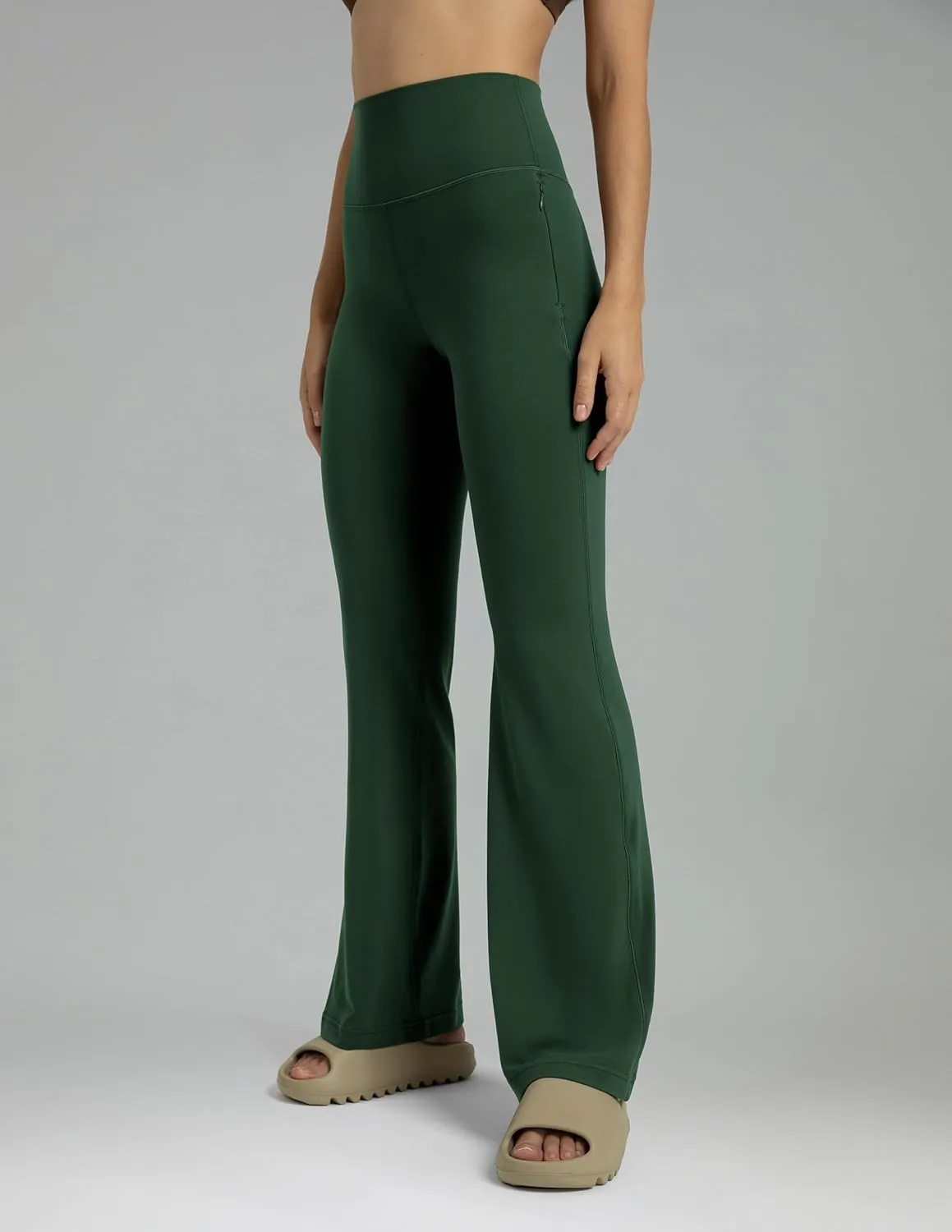 Colorfulkoala Women's Dreamlux High Waisted Flared Leggings with Zippered Pockets Wide Leg Yoga Pants 29.5" / 31.5" Inseam