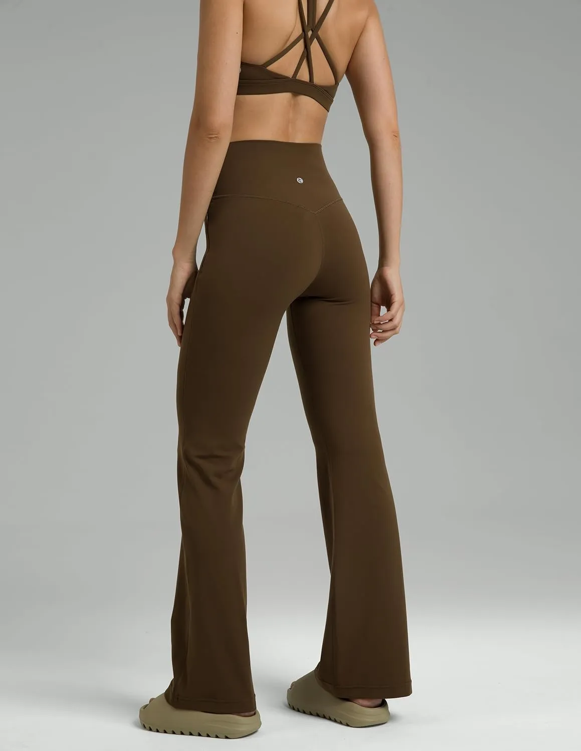 Colorfulkoala Women's Dreamlux High Waisted Flared Leggings with Zippered Pockets Wide Leg Yoga Pants 29.5" / 31.5" Inseam
