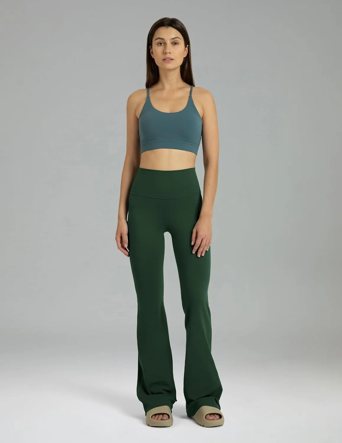 Colorfulkoala Women's Dreamlux High Waisted Flared Leggings with Zippered Pockets Wide Leg Yoga Pants 29.5" / 31.5" Inseam