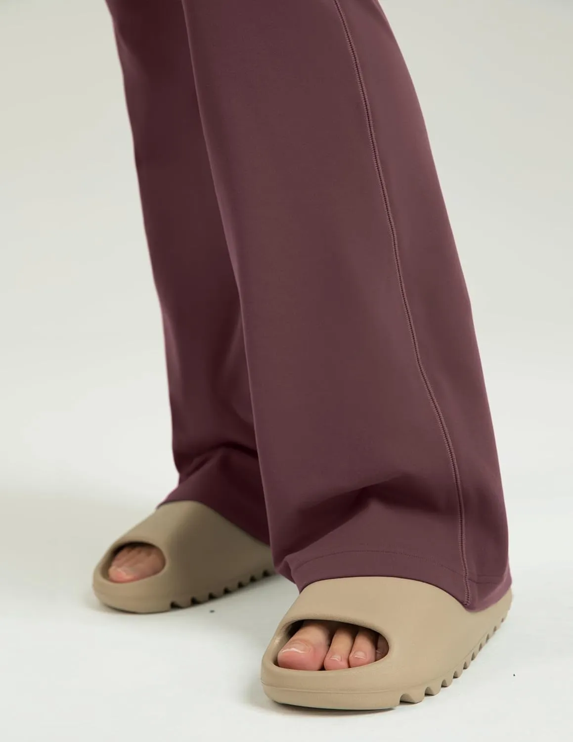 Colorfulkoala Women's Dreamlux High Waisted Flared Leggings with Zippered Pockets Wide Leg Yoga Pants 29.5" / 31.5" Inseam