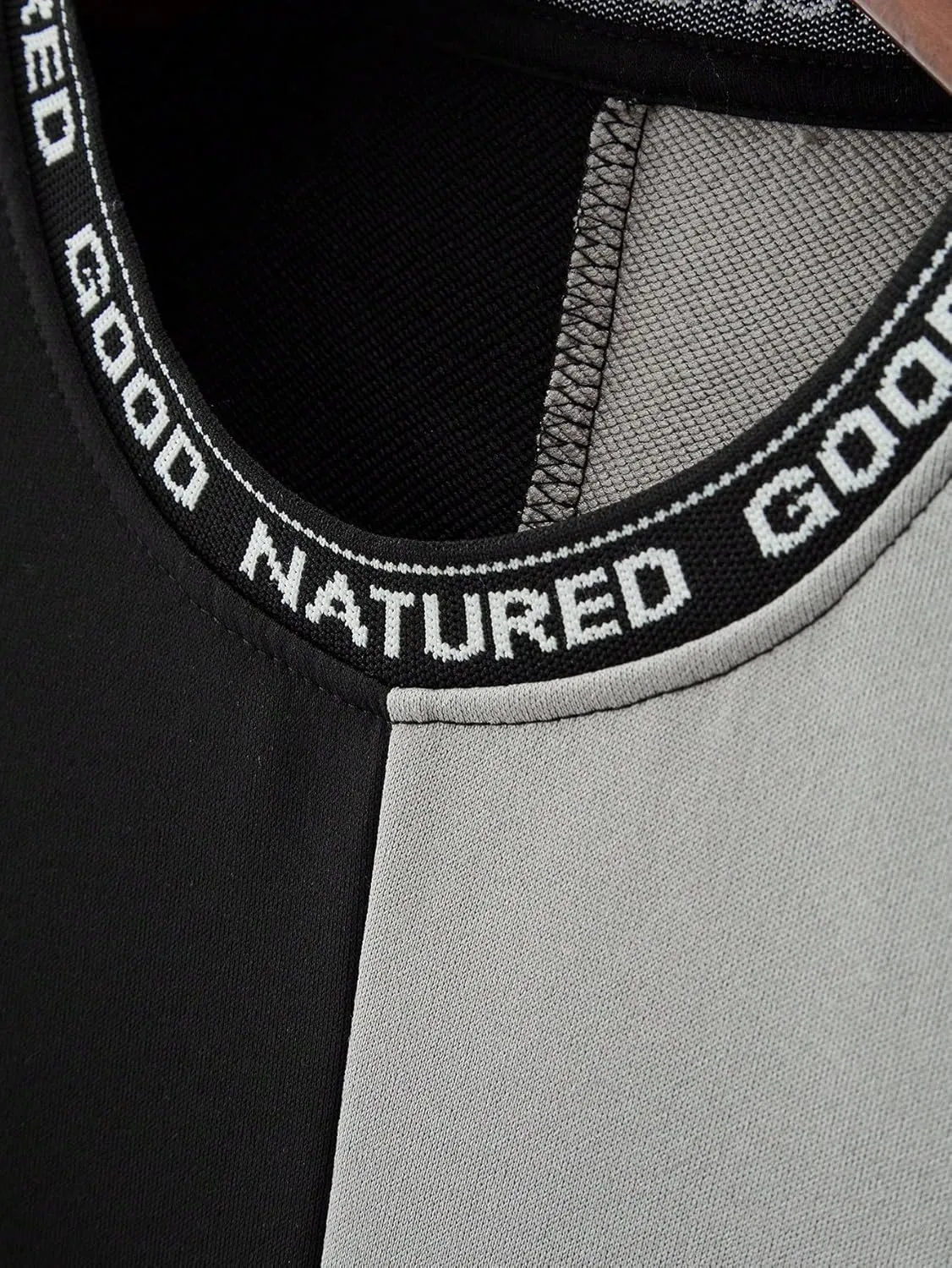 SOLY HUX Men's Sweatshirt Color Block Letter Graphic Long Sleeve Crewneck Pullover Tops