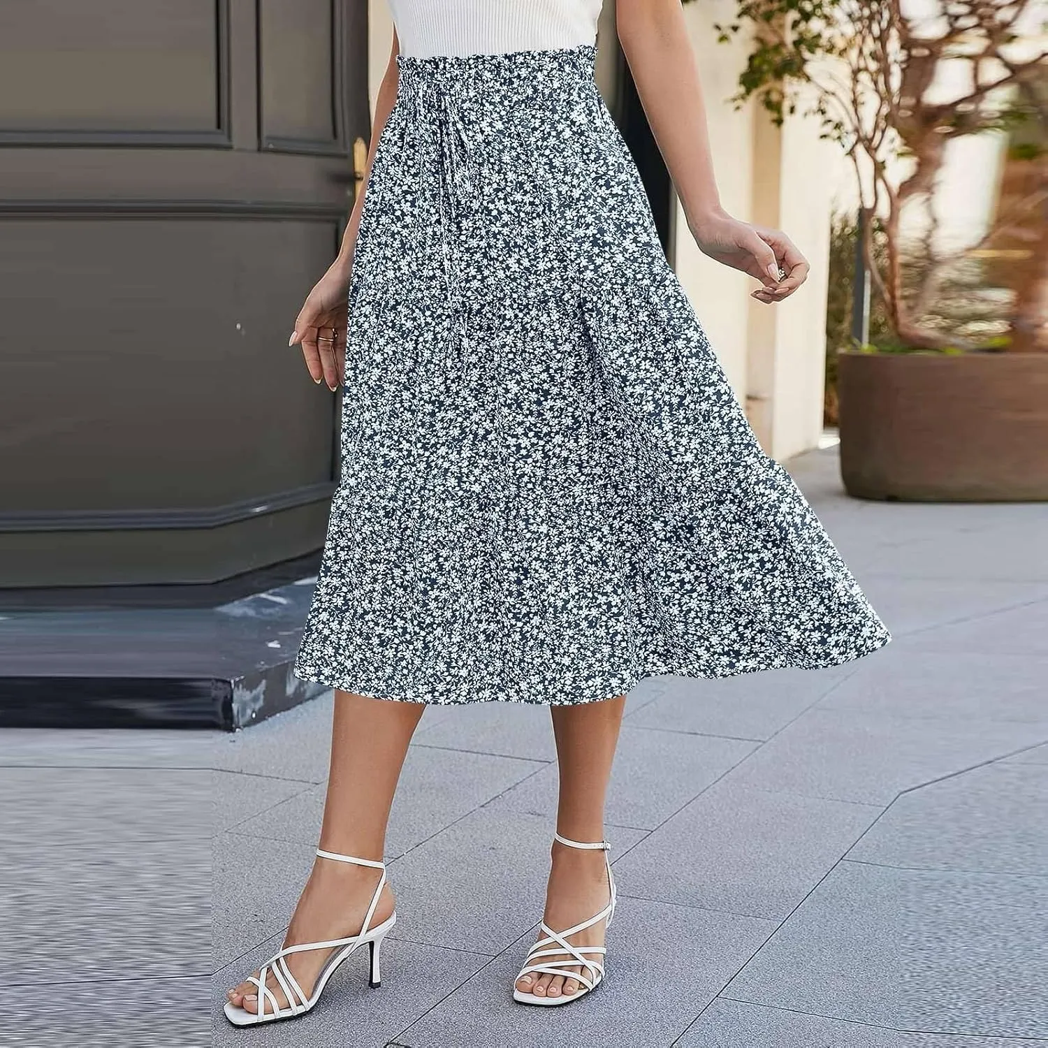 Women Summer A-Line Tiered Beach Outfits Bohemian Print Elastic Waist Long Skirt High Waist Casual Maxi Skirt